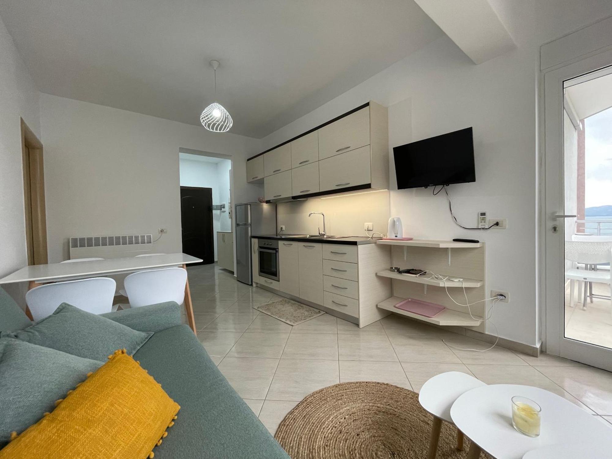 Susy Sea View Apartment Sarandë Buitenkant foto