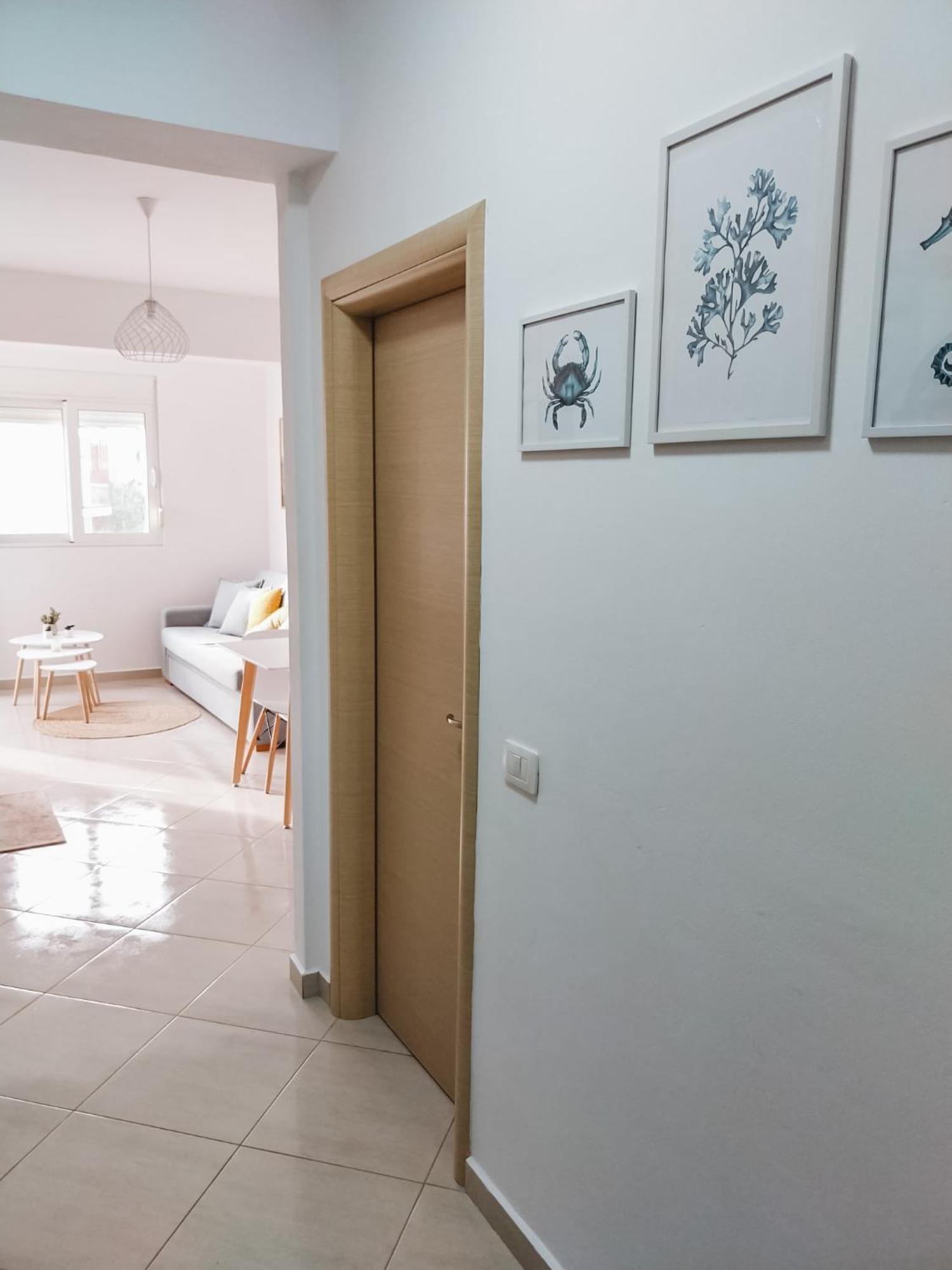 Susy Sea View Apartment Sarandë Buitenkant foto